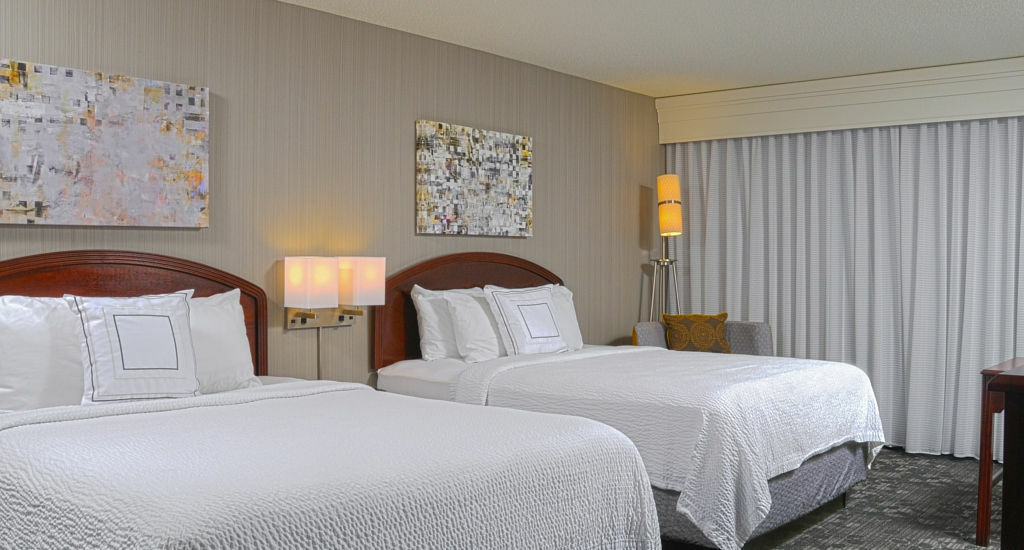 Courtyard By Marriott Colorado Springs South Hotel Екстериор снимка